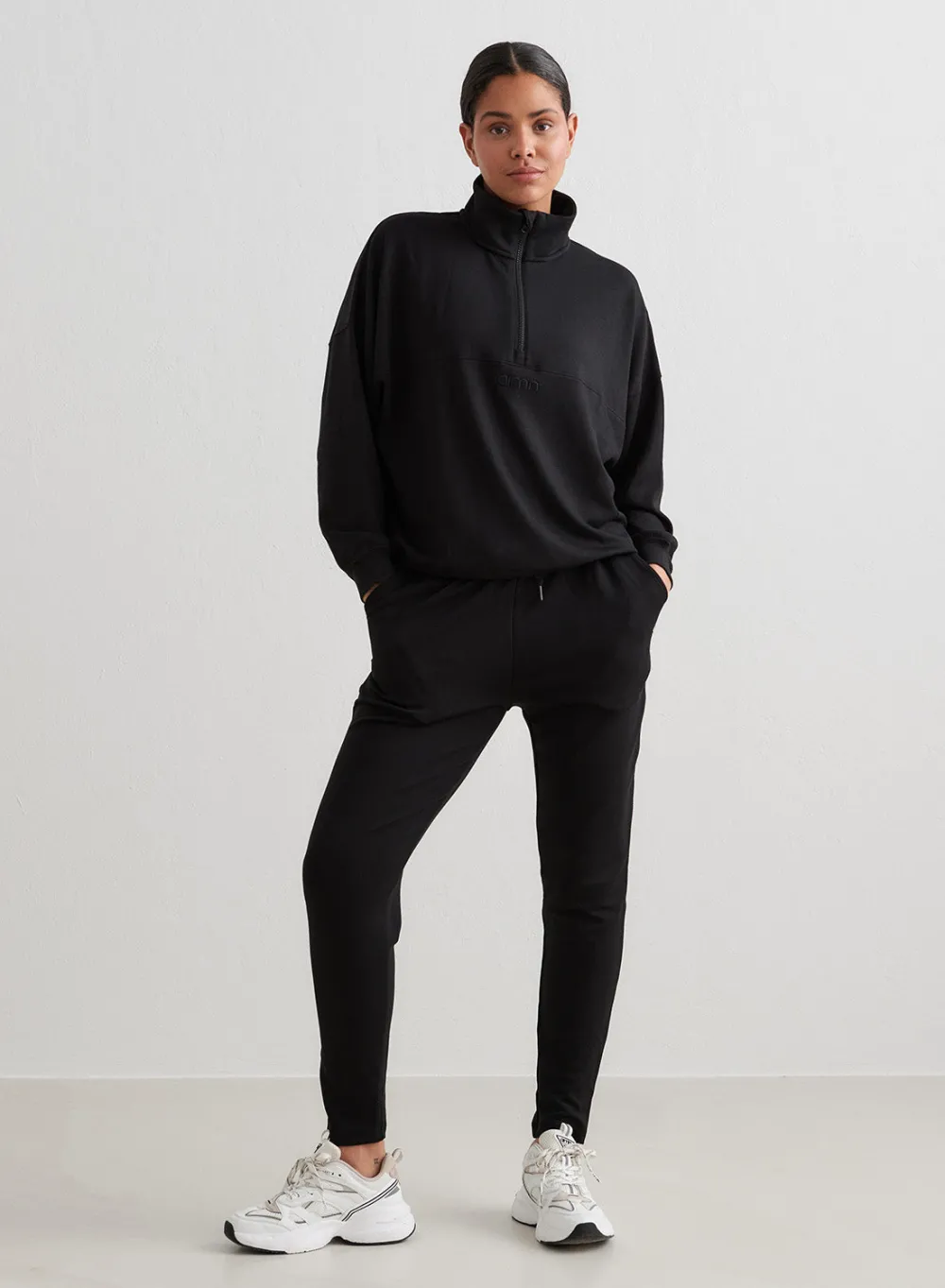 Sweatshirts|Gensere^AIM’N Comfy Half Zip Black