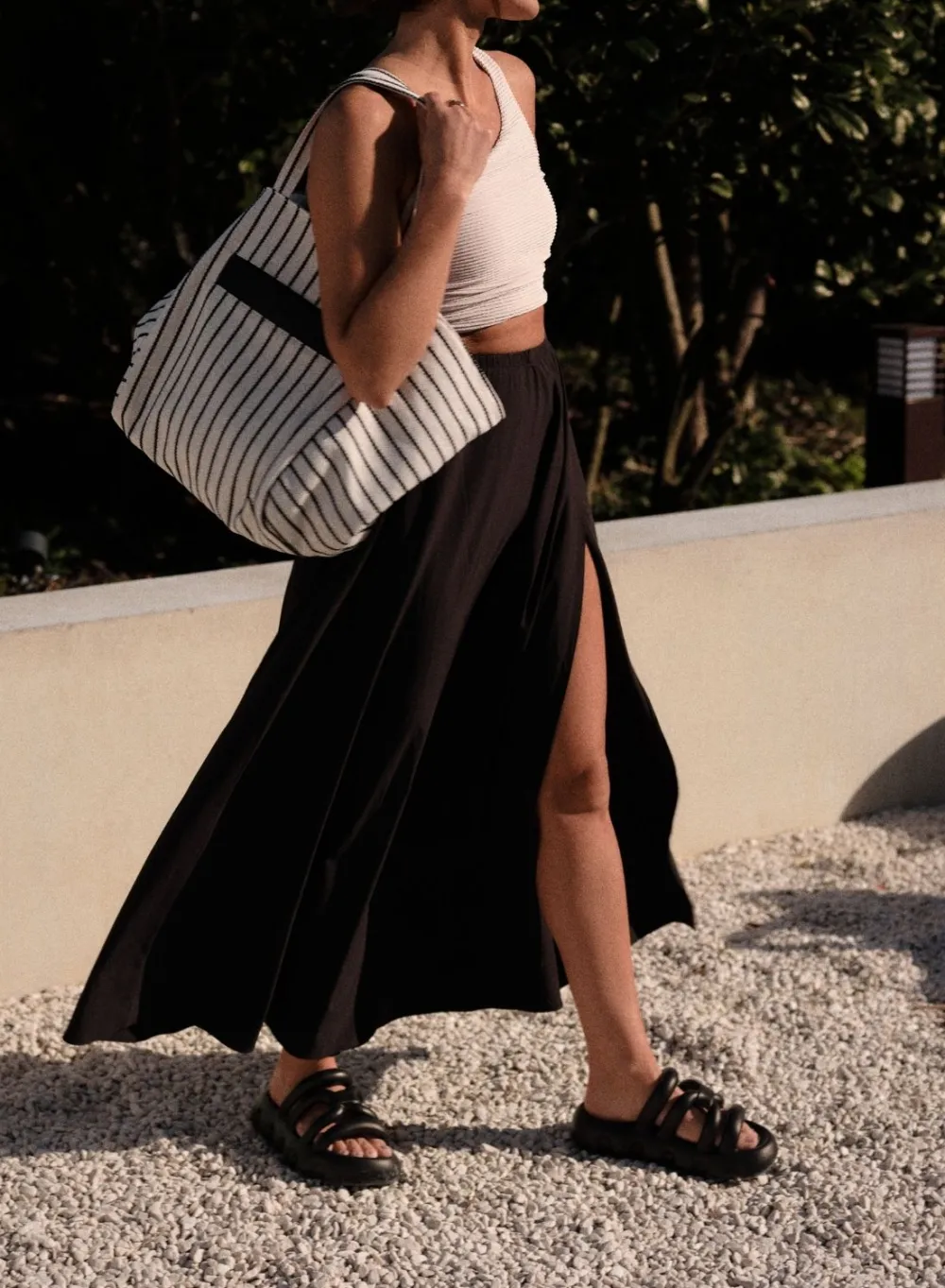 Skjørt^AIM’N Black Flowy Skirt