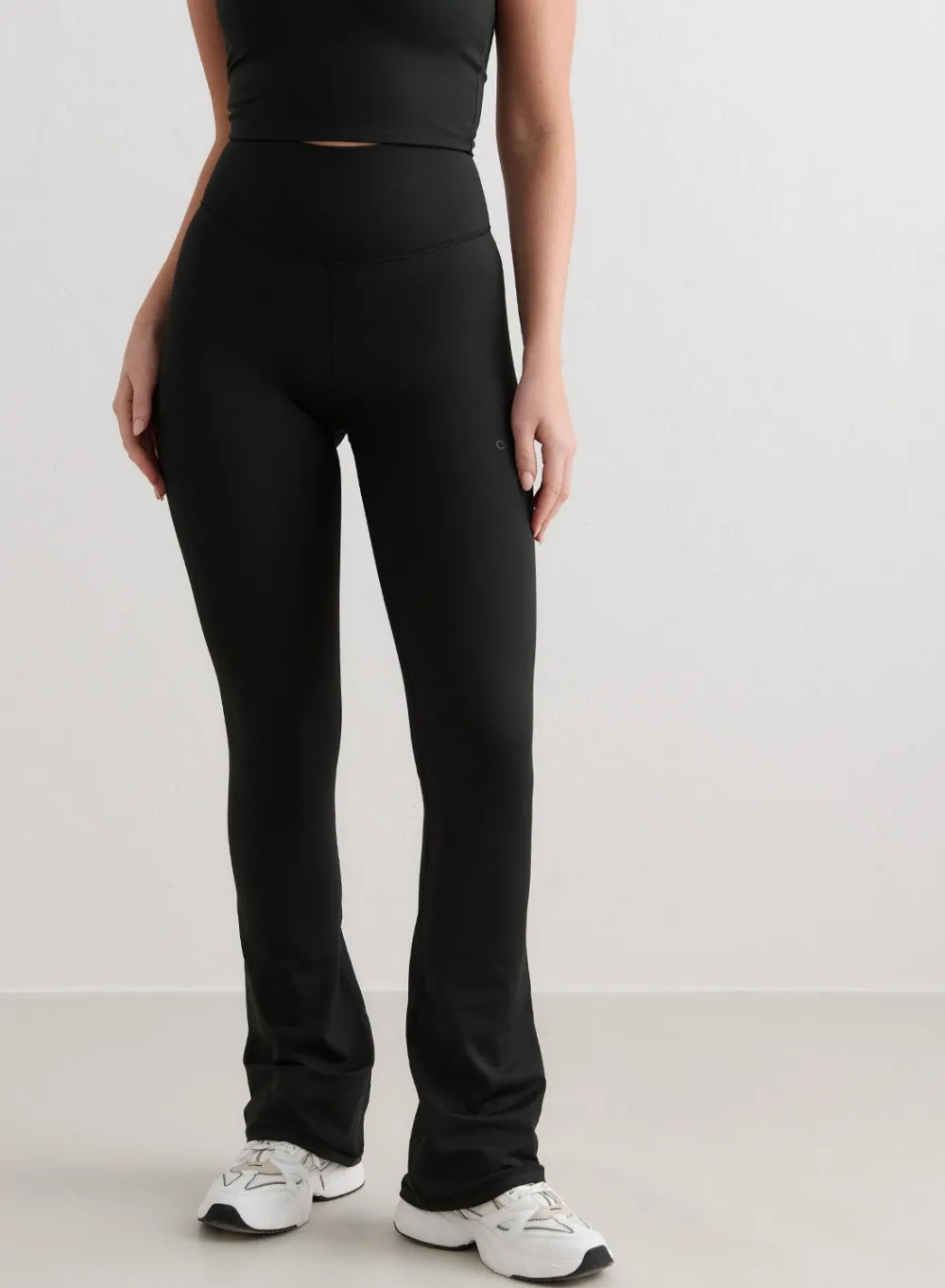 Treningstights|Flare Leggings & Tights^AIM’N Black Monochrome Core Flare Tights