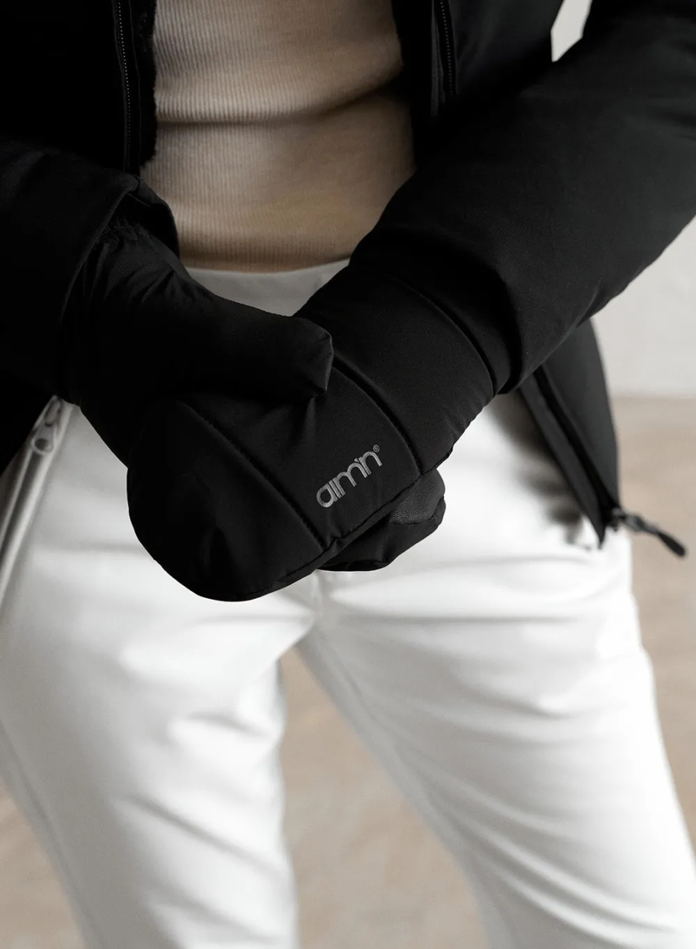 Luer, Hansker, Skjerf^AIM’N Black Padded Mittens