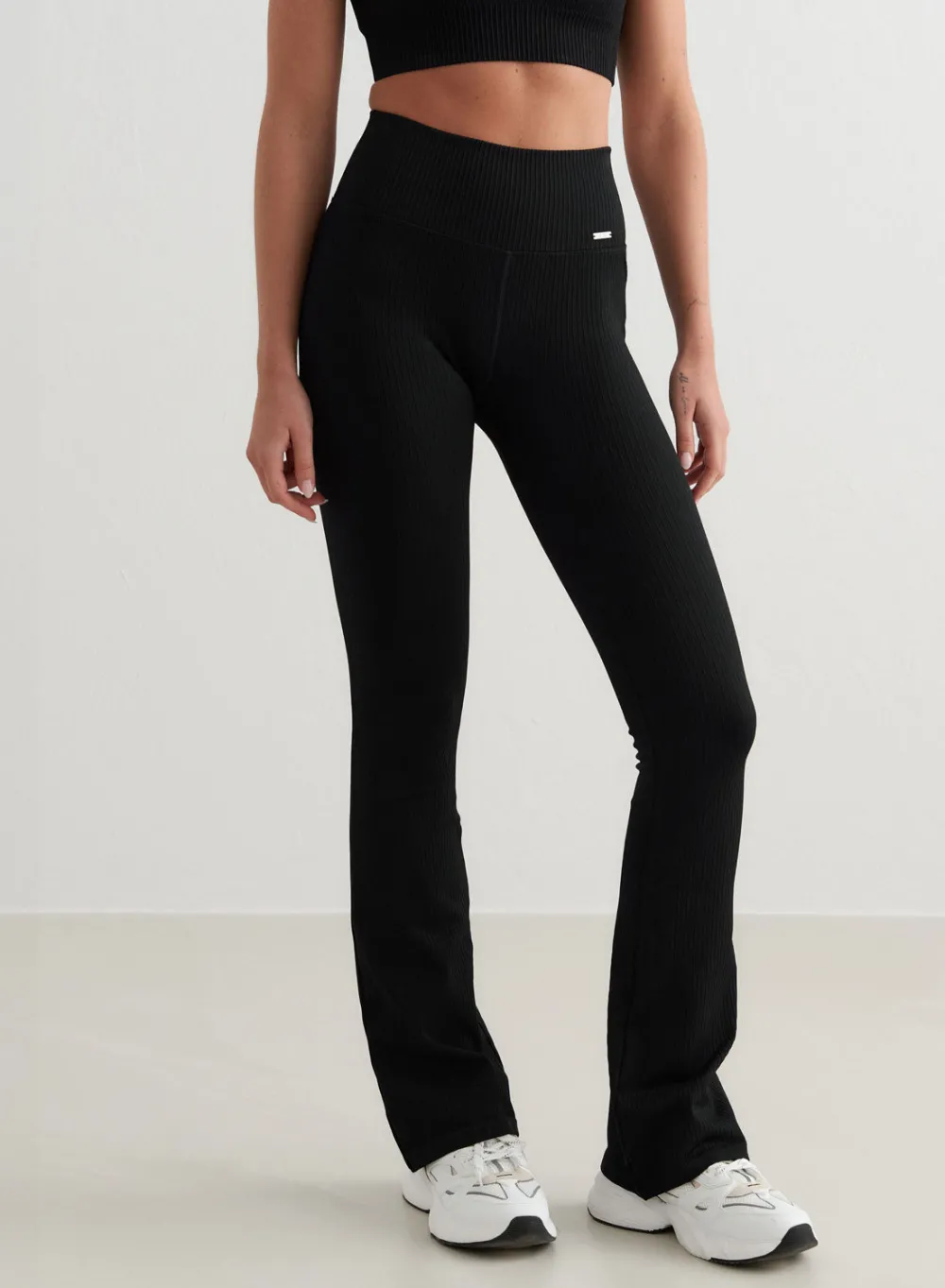 Treningstights|Ribbete Tights^AIM’N Ribbed Seamless Flare Tights Black