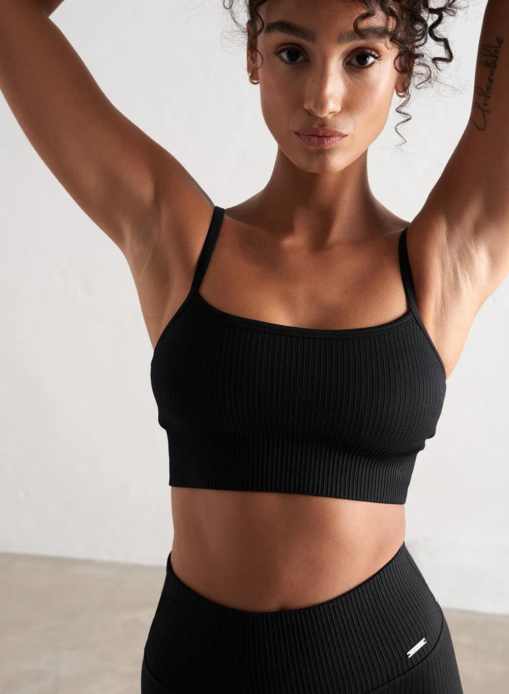 Ribbed Sports Bras|Seamless Sports Bras^AIM’N Ribbed Seamless Strap Bra Black