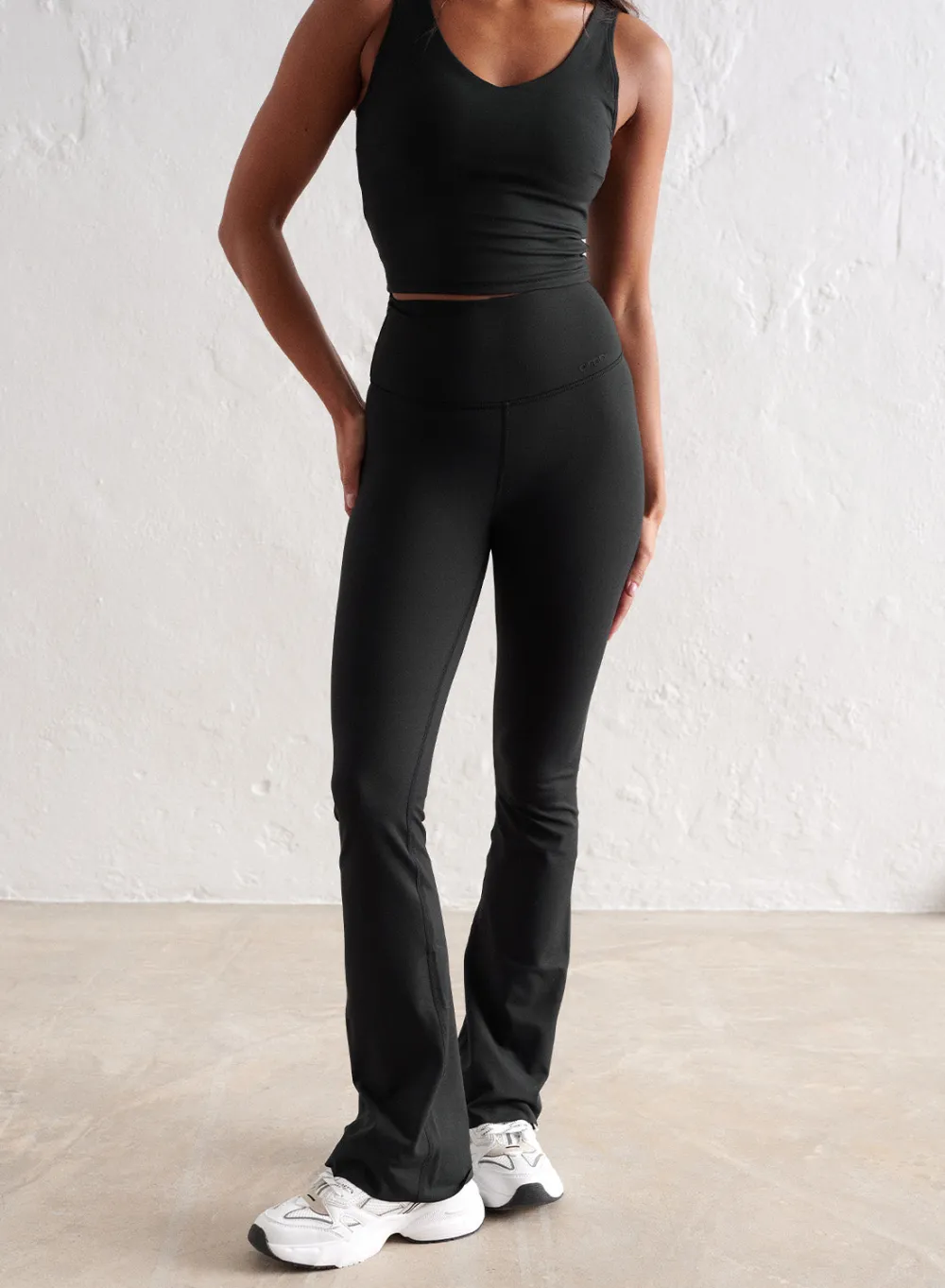 Treningstights|Flare Leggings & Tights^AIM’N Sense Flare Petite Tights Black