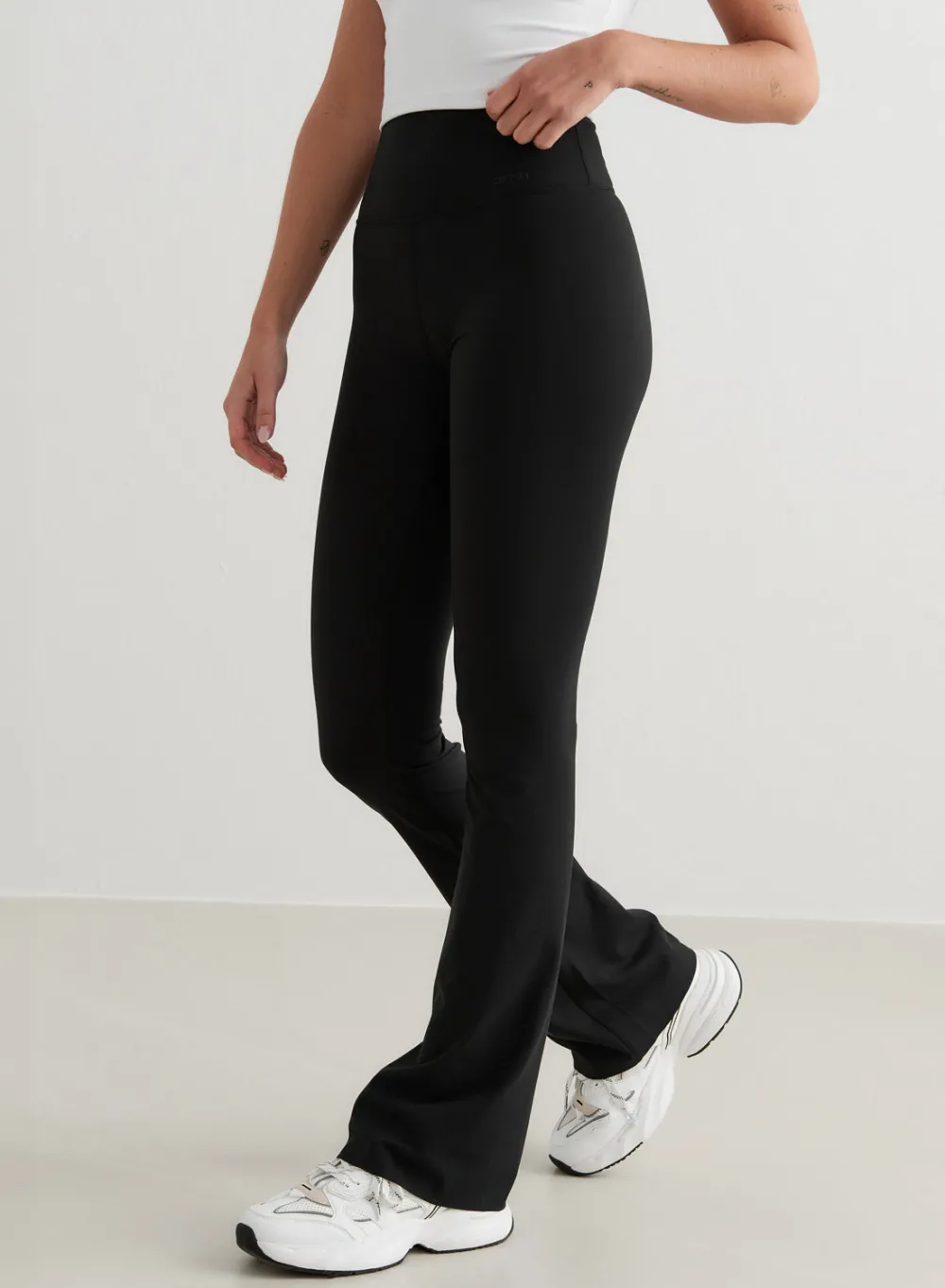 Treningstights|Flare Leggings & Tights^AIM’N Sense Flare Tights Black