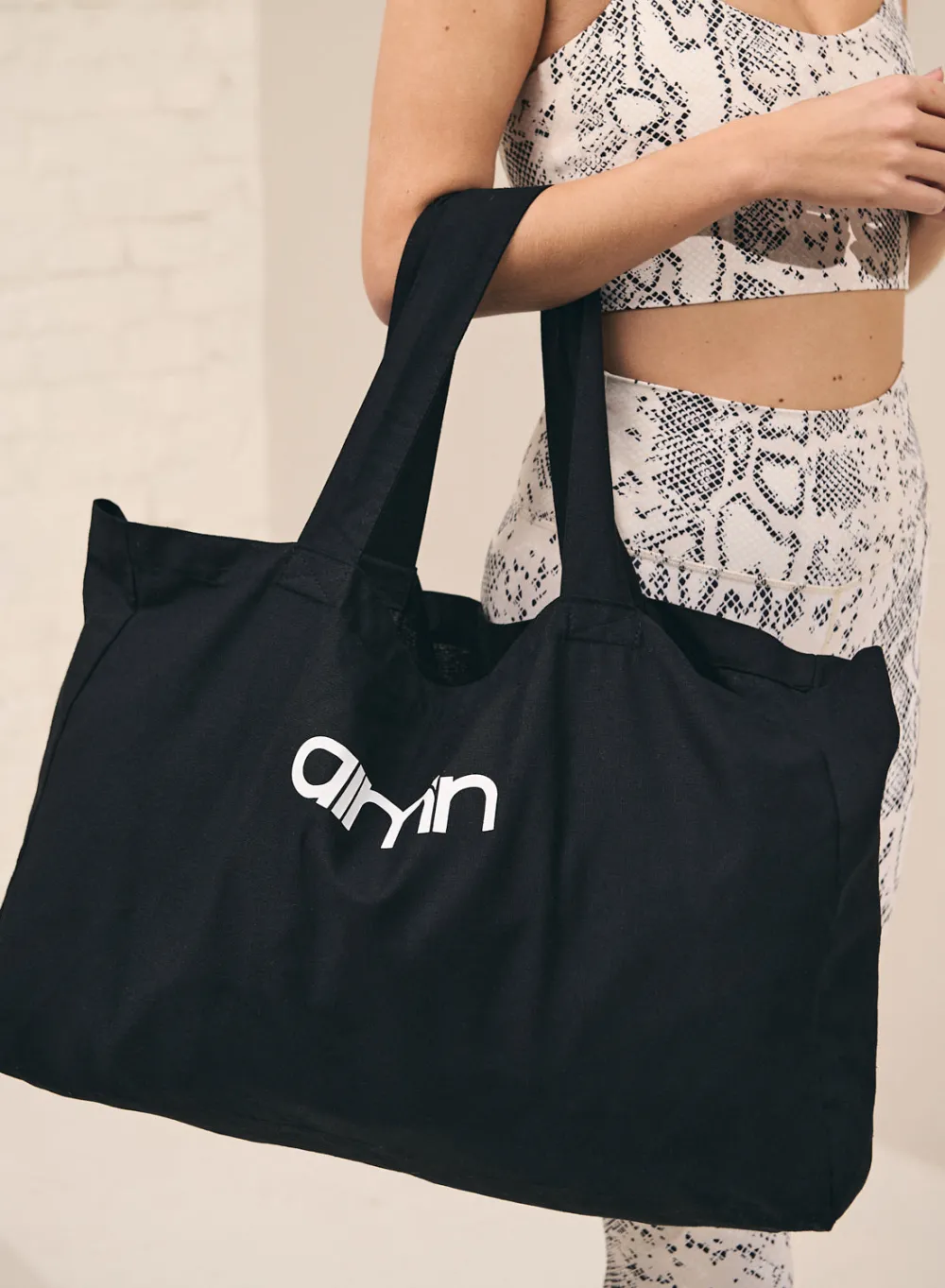 Treningsposer^AIM’N Shopper Bag Black