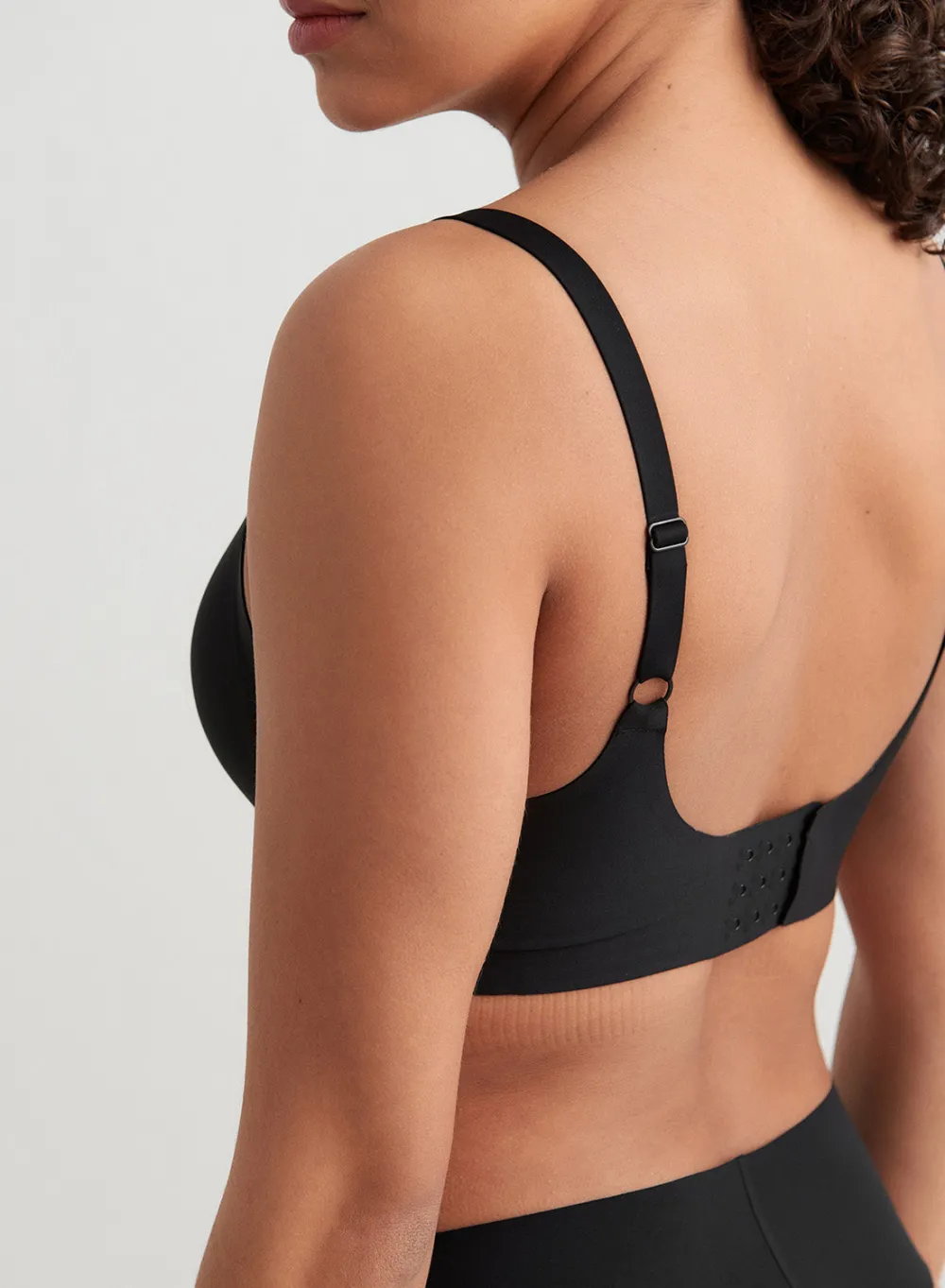 BH^AIM’N Black Soft Bra