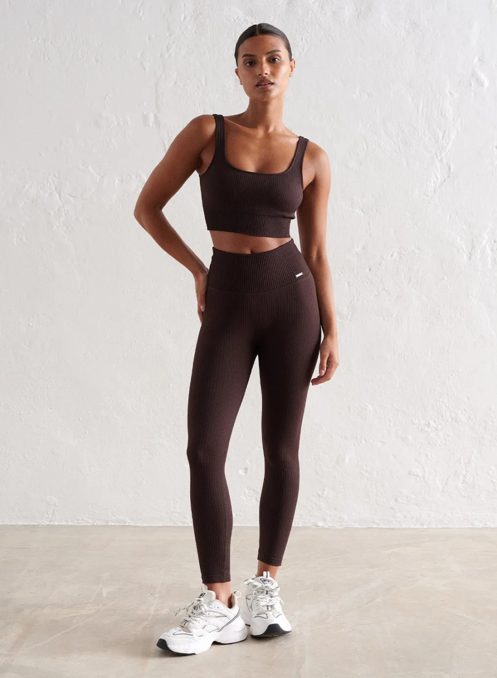Treningstights|Ribbete Tights^AIM’N Ribbed Seamless Petite Tights Cacao
