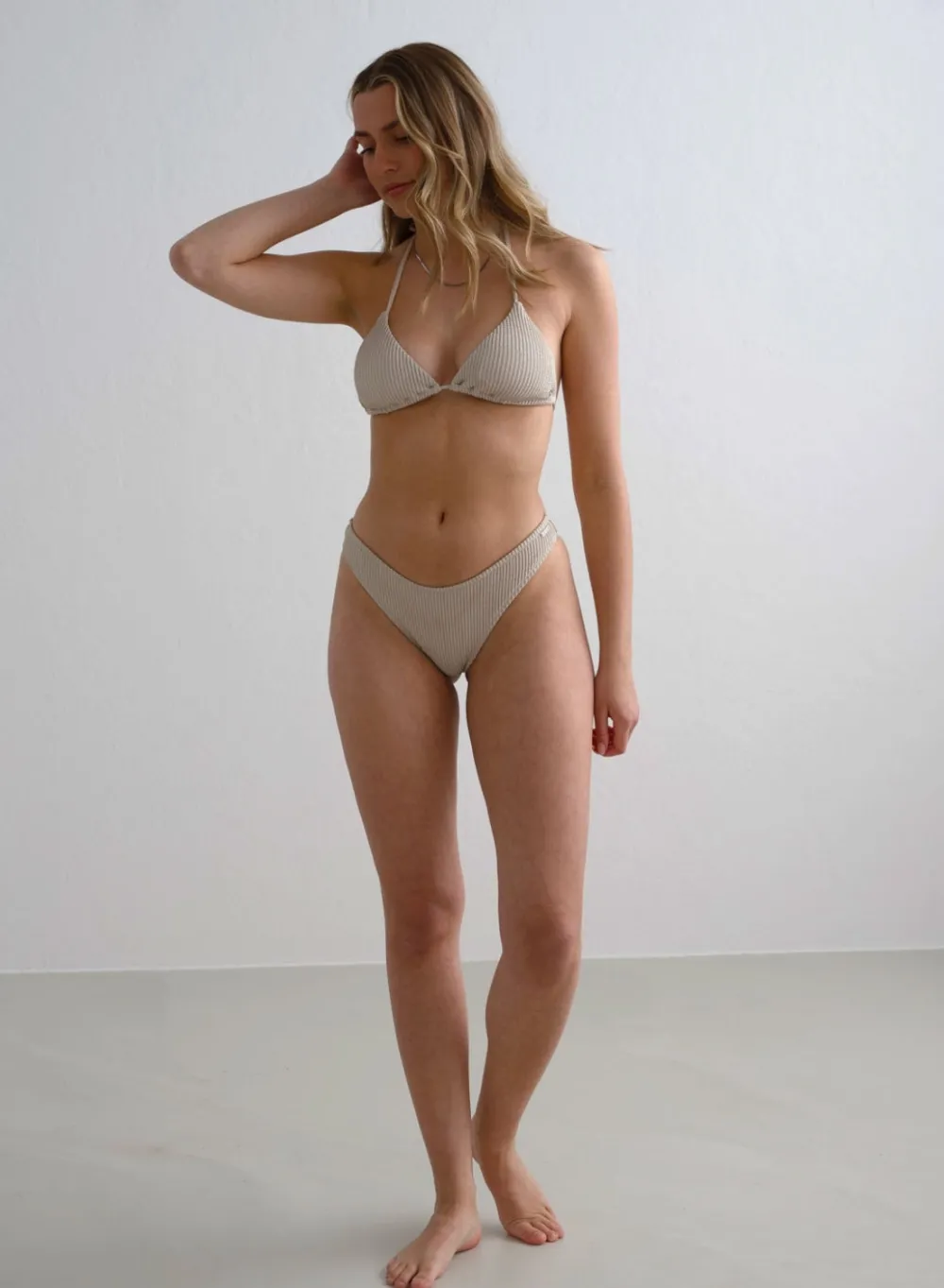 Bikinitruser^AIM’N Café Au Lait Capri U-shape Bikini Bottom Cafè au lait