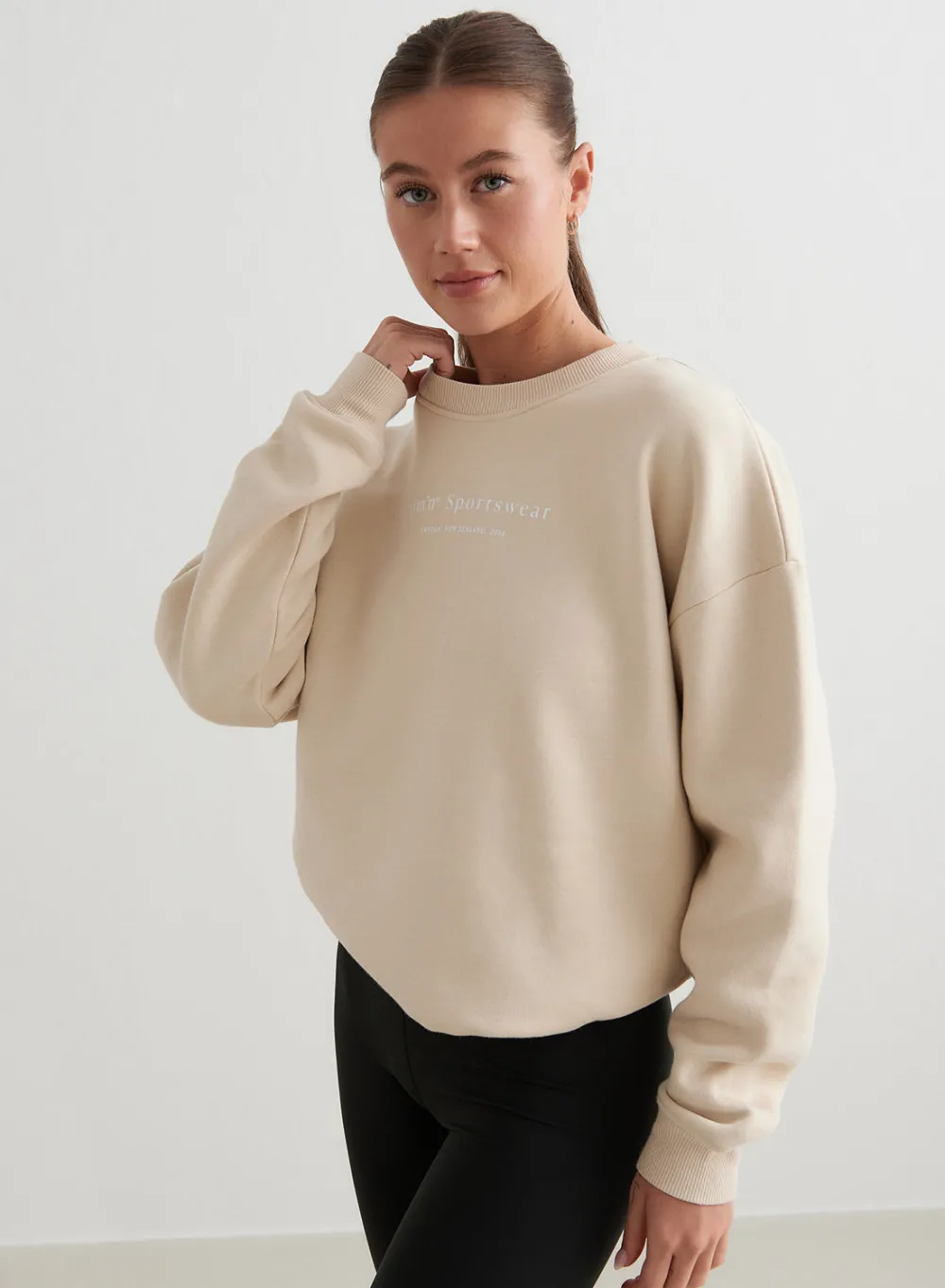 Sweatshirts|Gensere^AIM’N Café Au Lait Serif Sweatshirt Cafè au lait