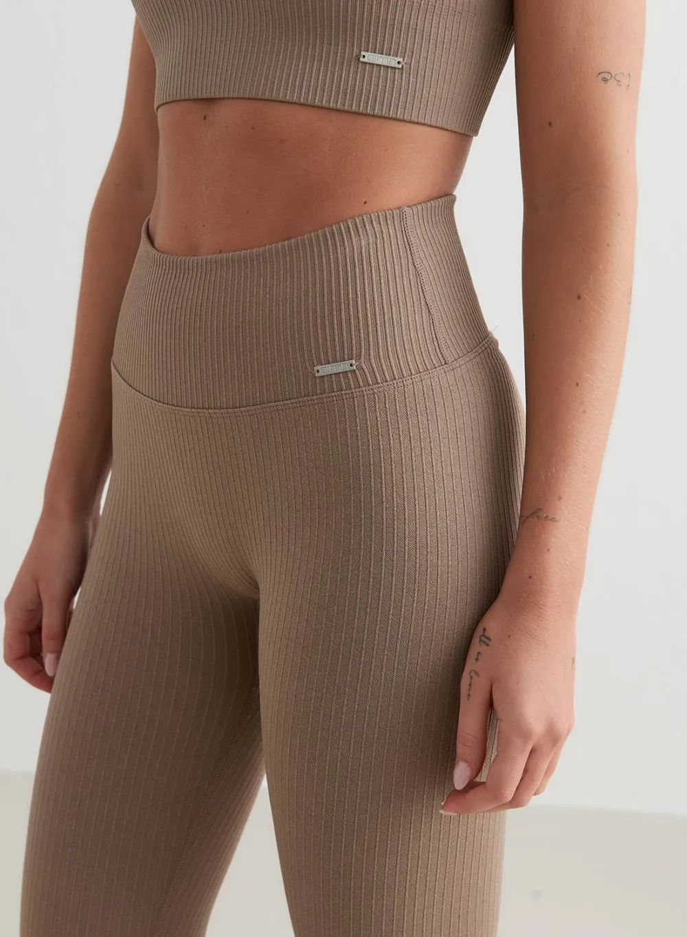 Treningstights|Ribbete Tights^AIM’N Ribbed Seamless Tights Espresso