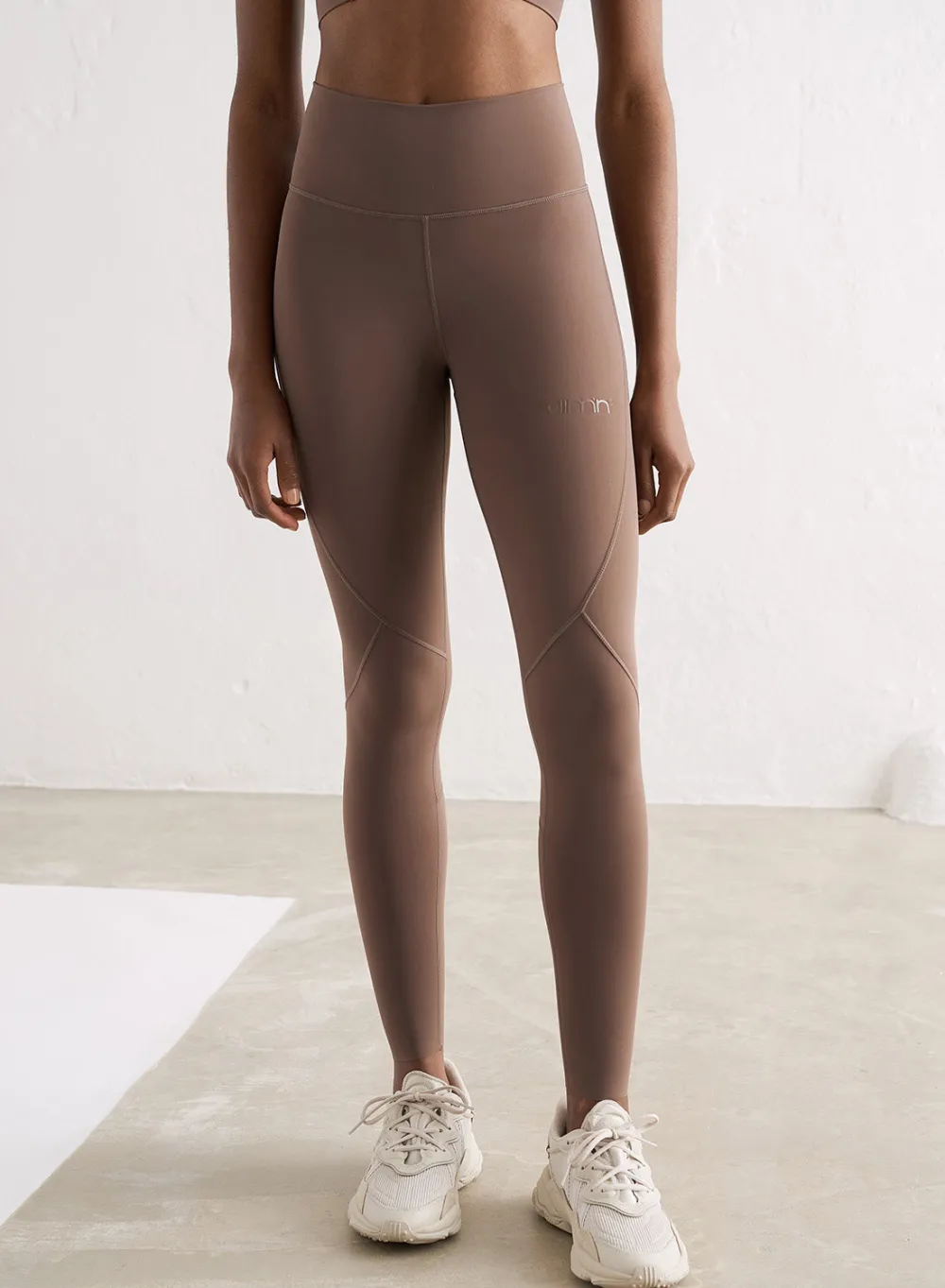 Treningstights^AIM’N Sculpting Tights Macchiato