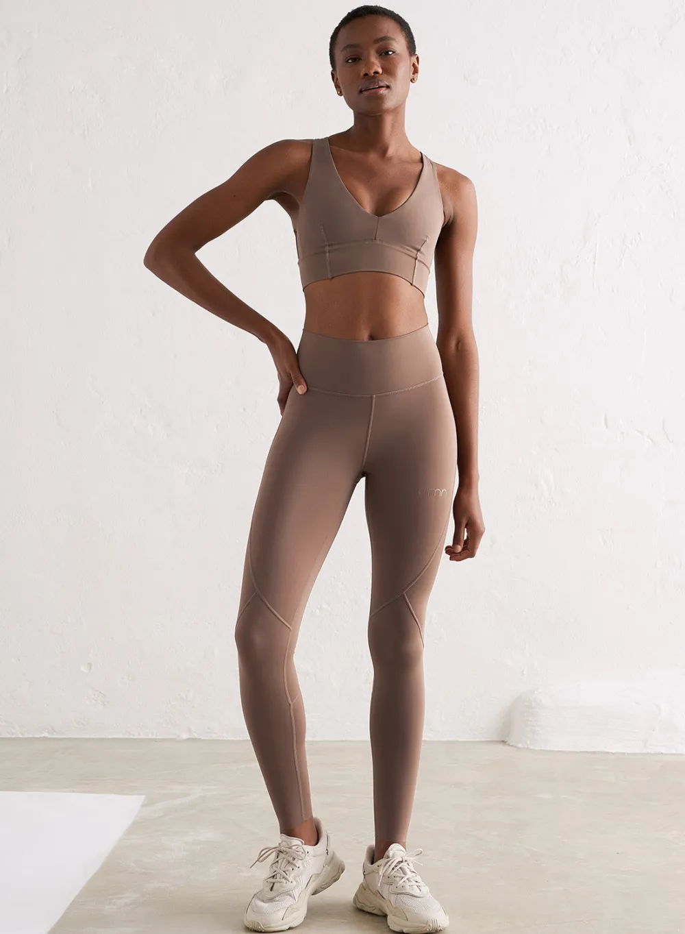 Treningstights^AIM’N Sculpting Tights Macchiato