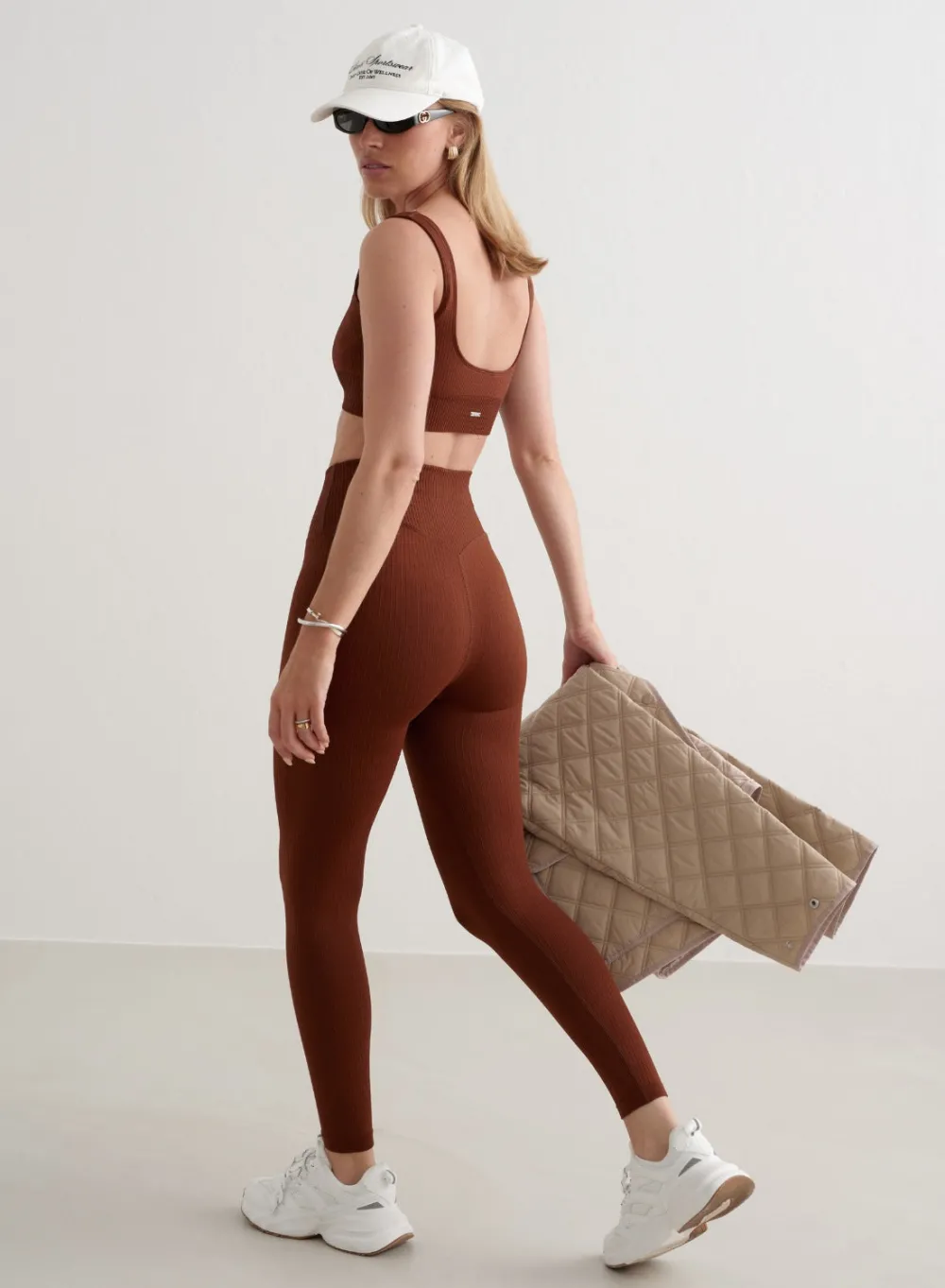 Treningstights|Ribbete Tights^AIM’N Ribbed Seamless Tights Mahogany