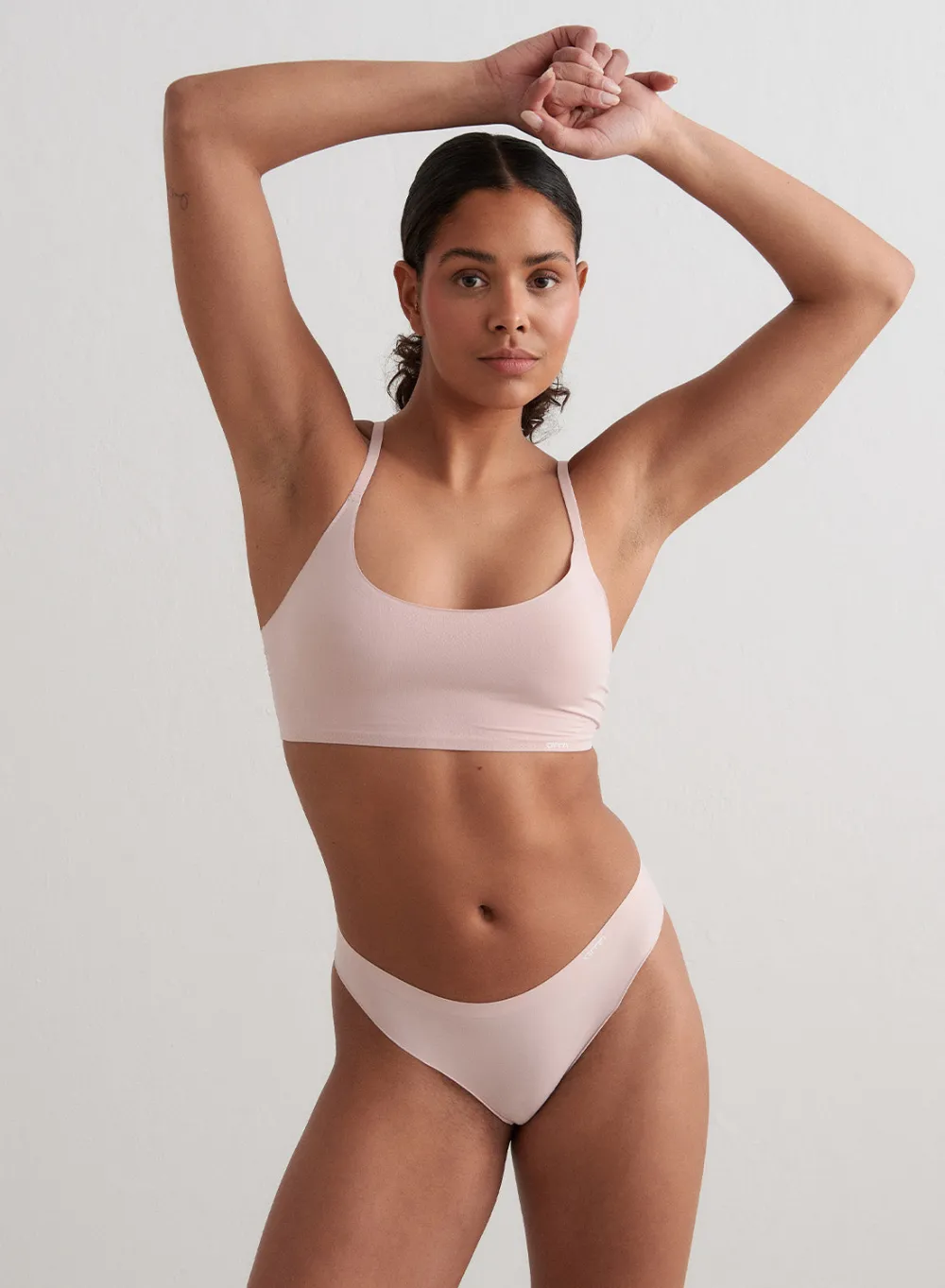 BH^AIM’N Invisible Top Pale pink