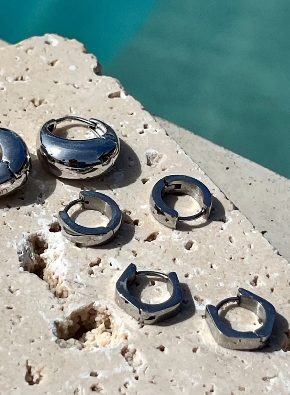 Vanntette Smykker^AIM’N Waterproof Angle Hoop Earrings Silver