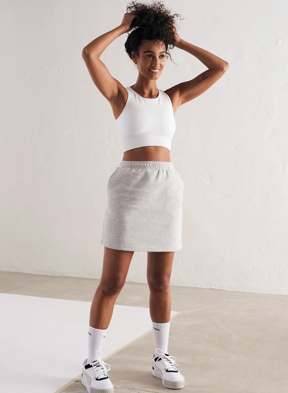 Tank Tops Og Trenings Tank Tops|Crop Topper^AIM’N Ribbed Seamless Crop Top White