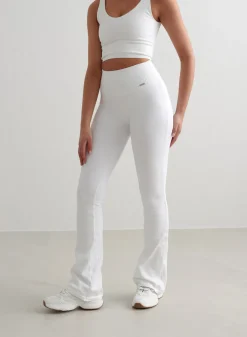 Treningstights|Ribbete Tights^AIM’N Ribbed Seamless Flare Tights White