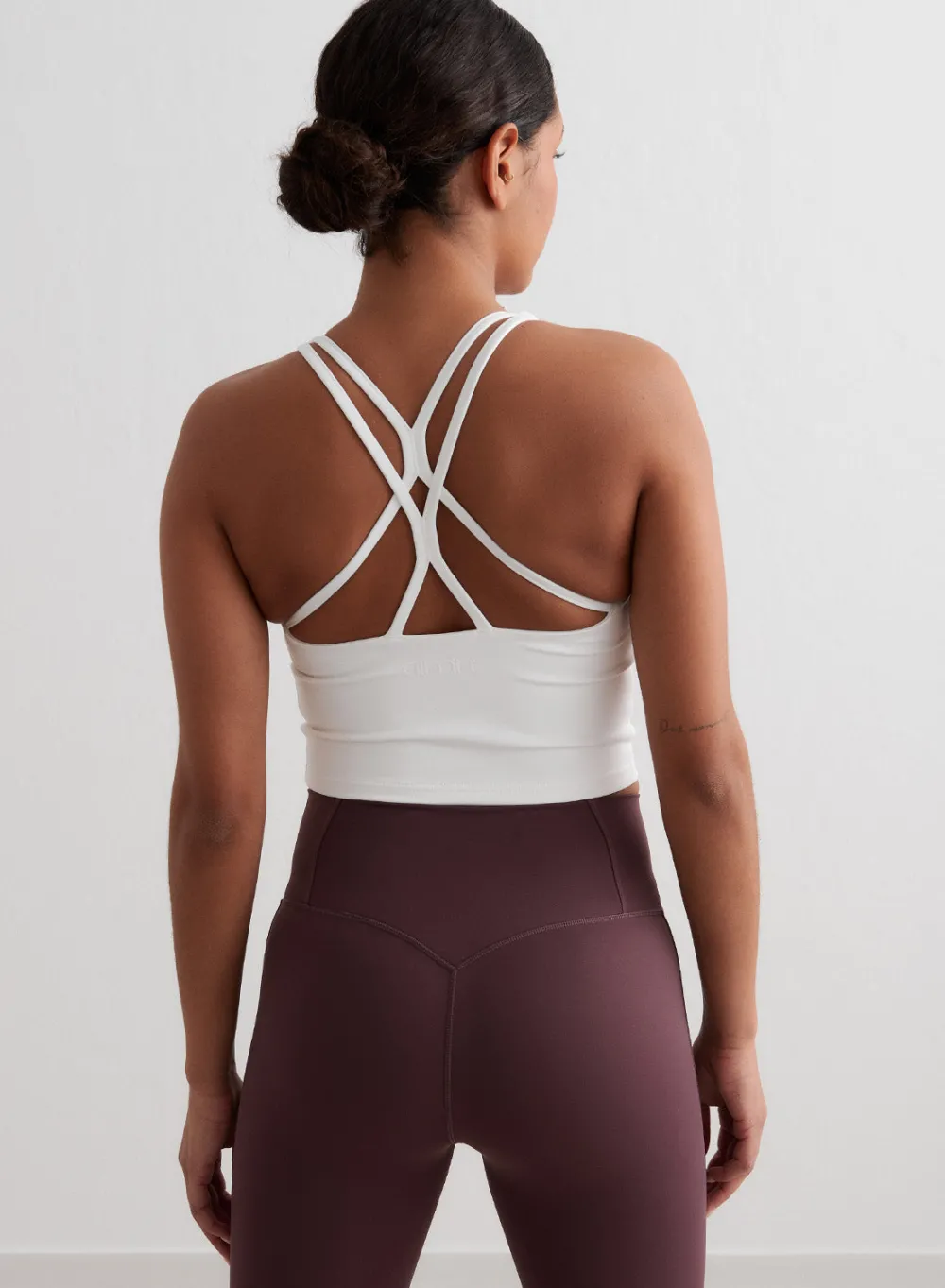 Strap Bras|Tank Tops Og Trenings Tank Tops^AIM’N Sculpting Strappy Bralette White
