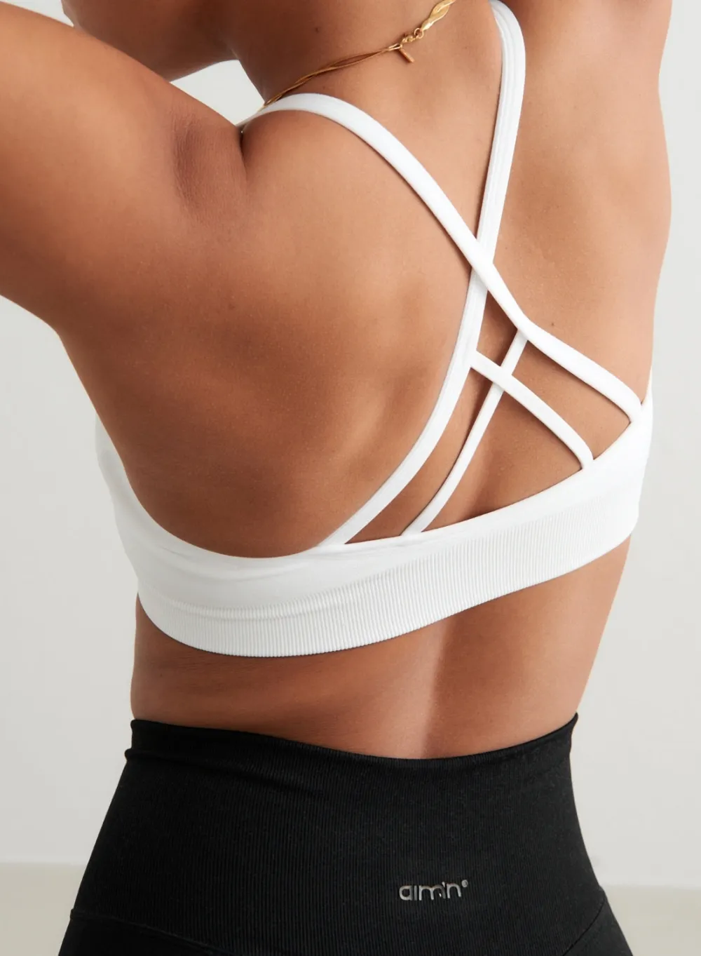 Seamless Sports Bras^AIM’N Shape Seamless Cross Back Bra White